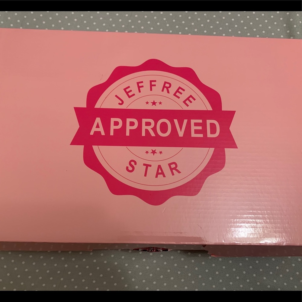 Jeffree Star Mirror